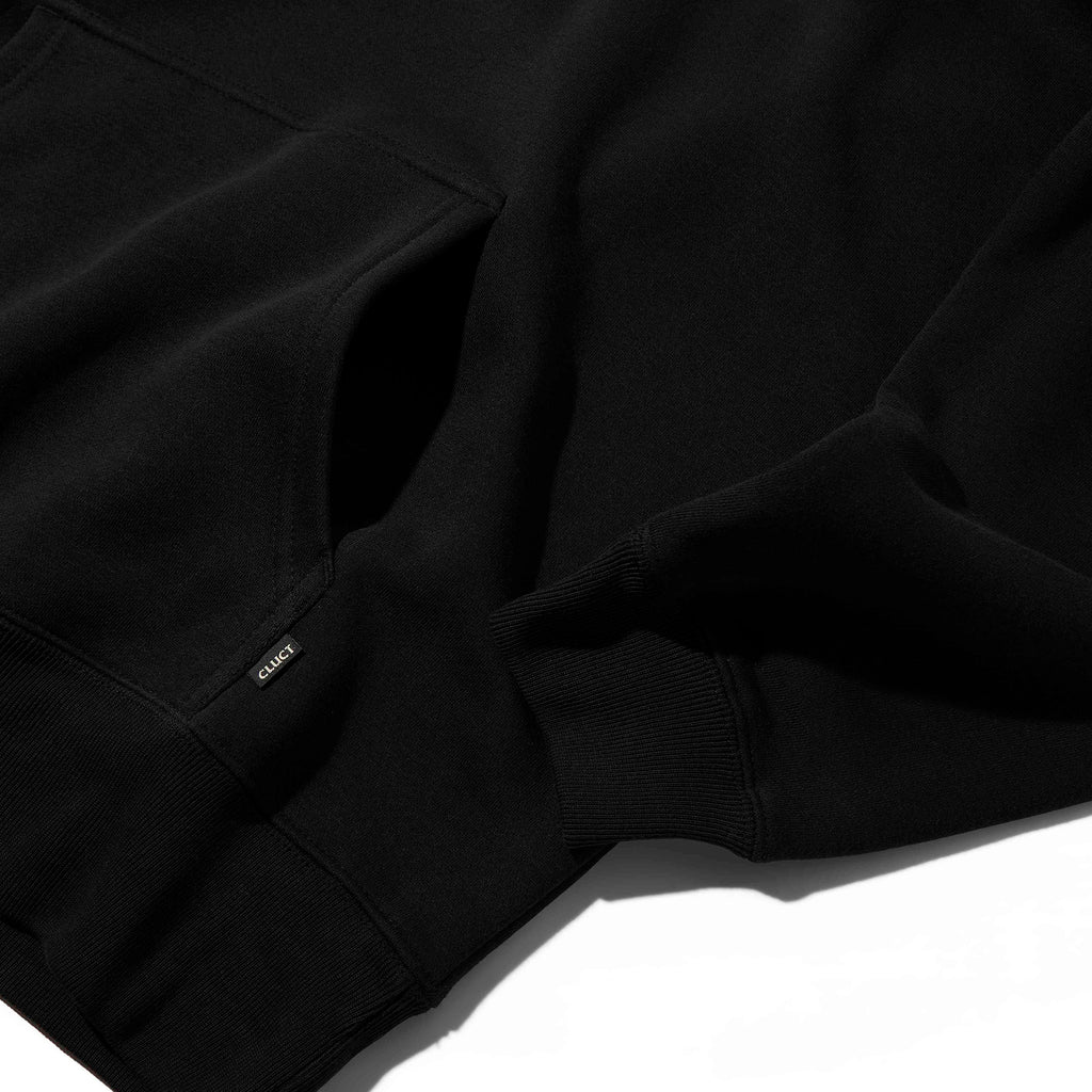 UNCHAINED [HOODIE] 05128