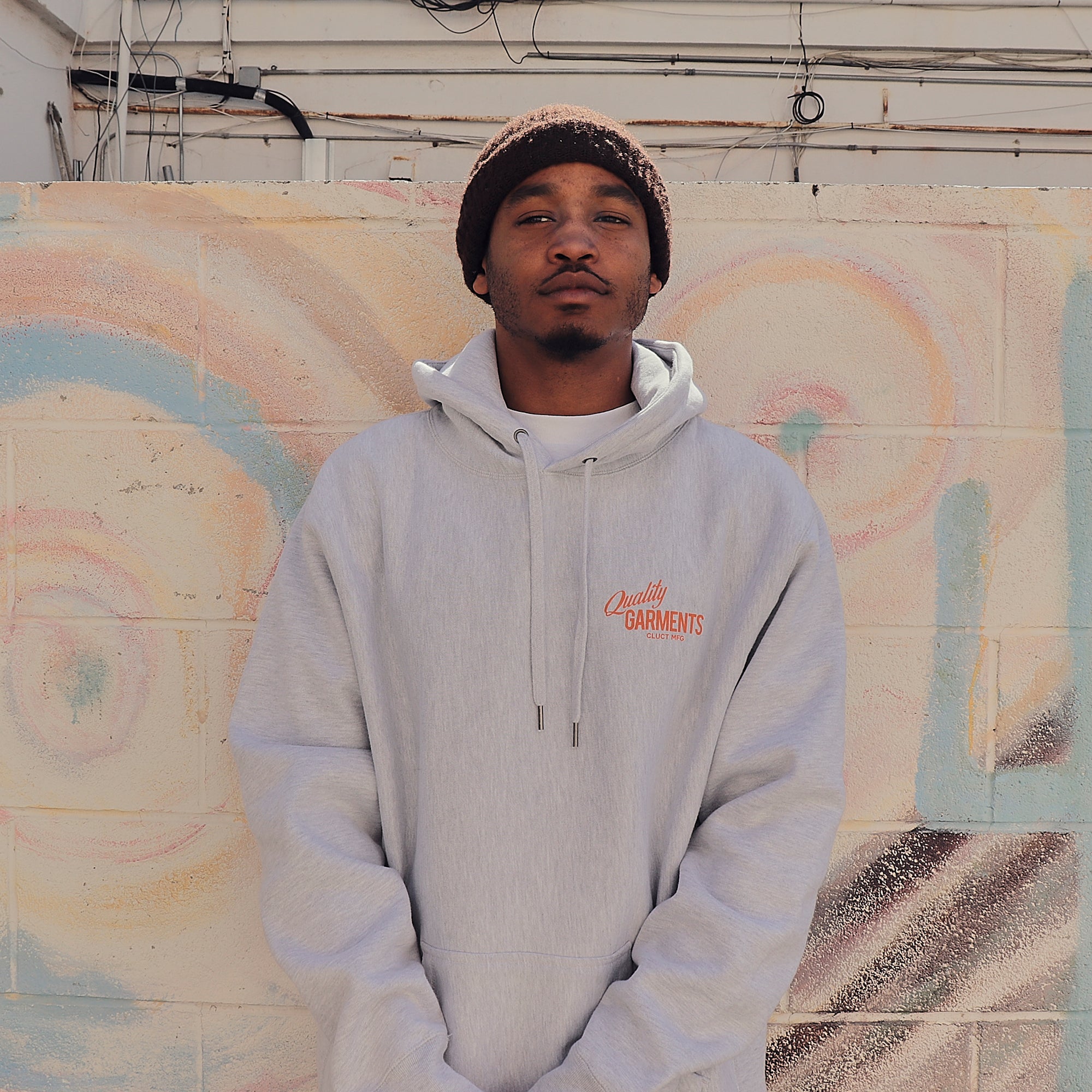 QUALITY GARMENTS [HOODIE] –