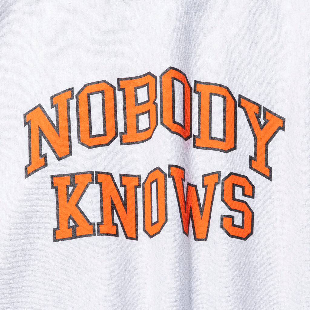 NOBODYKNOWS [CREW SWEAT] 04526