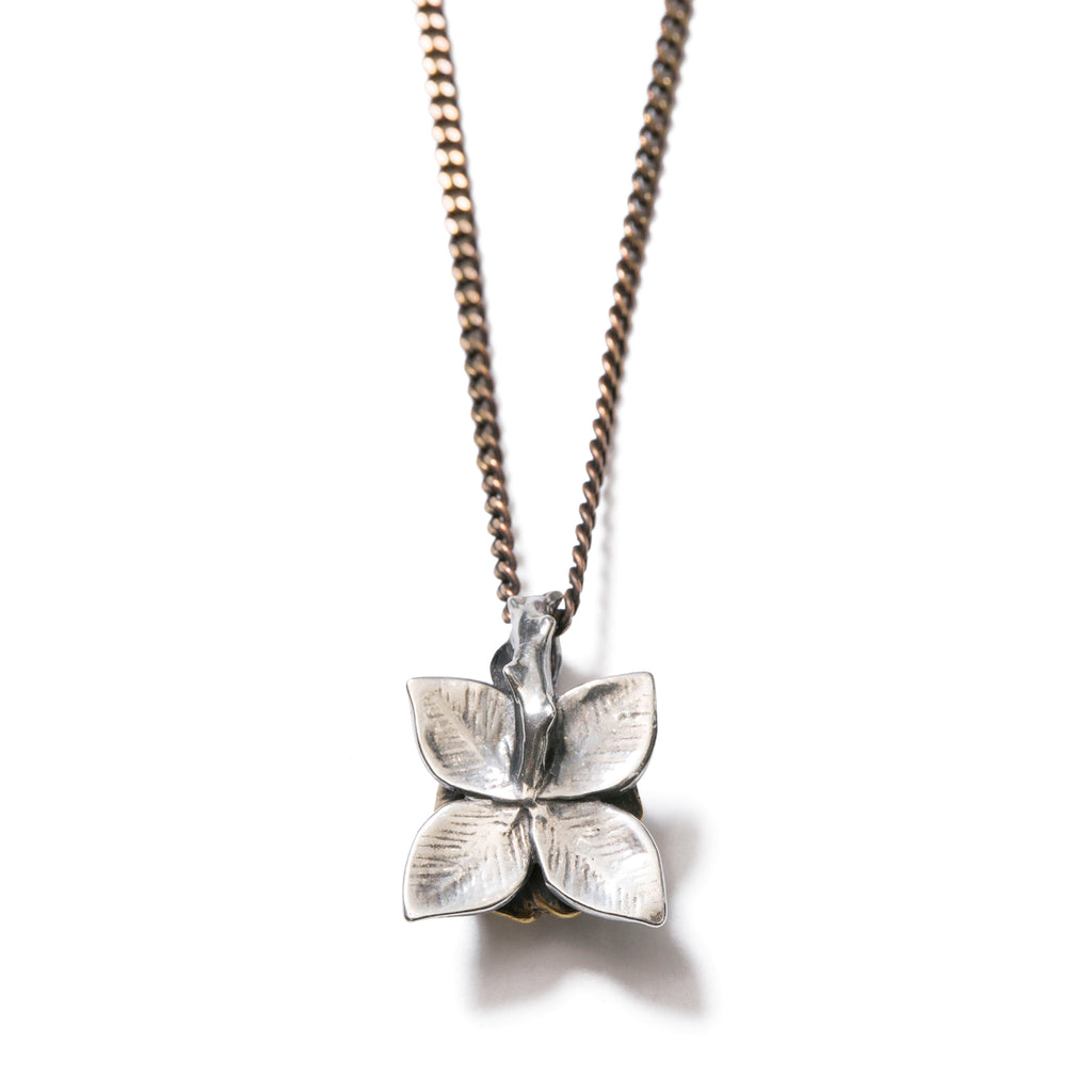 ROSE NECKLACE #02386 - CLUCT
